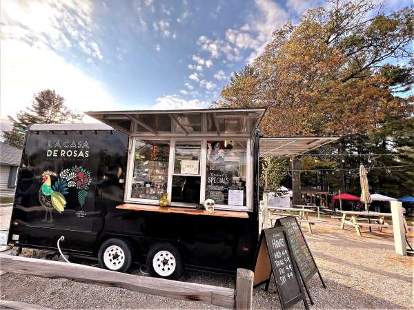 La Casa de Rosas Food Truck